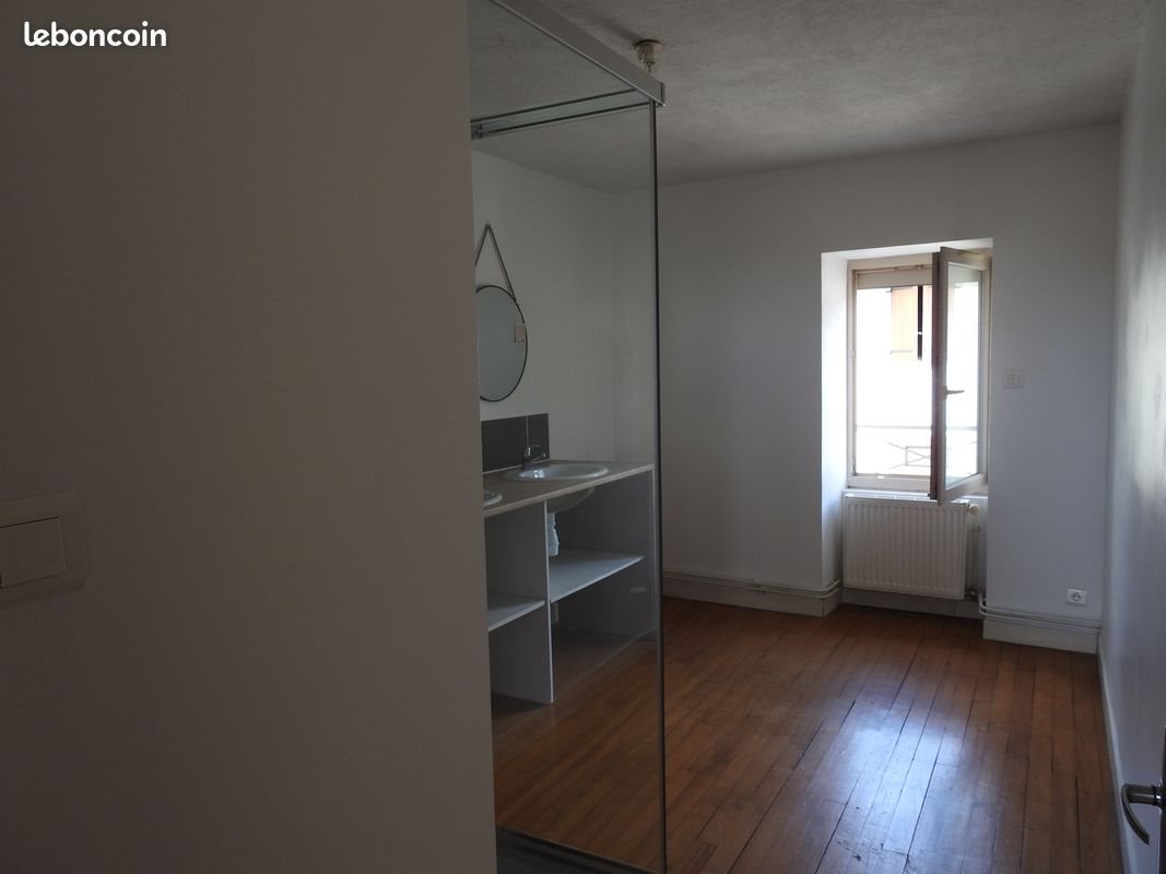 Appartement à louer, 96m², Cousance