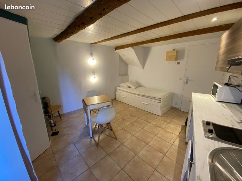 Appartement à louer, 17m², Auriol