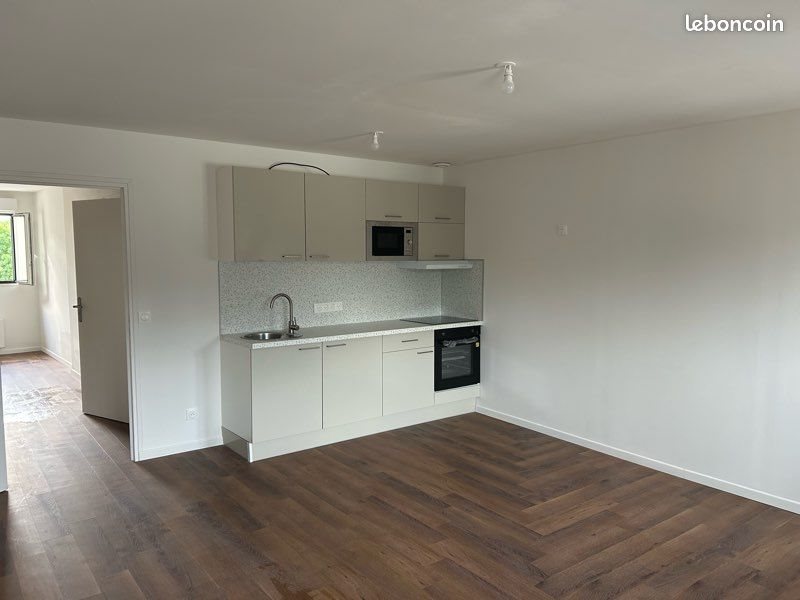 Appartement à louer, 48m², Pont-de-Metz