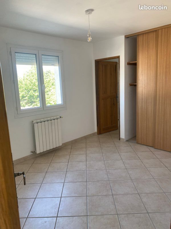Appartement à louer, 60m², L'Isle-sur-la-Sorgue