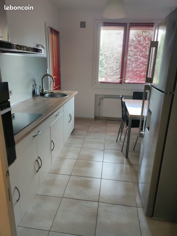 Appartement à louer, 79m², Saint-Priest