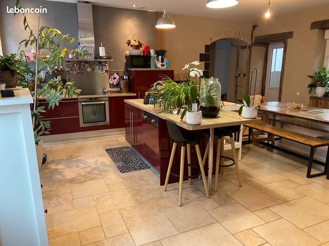 Maison à louer, 163m², Bélâbre