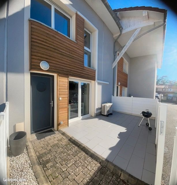 Appartement à vendre, 69m², Saint-Bonnet-de-Mure