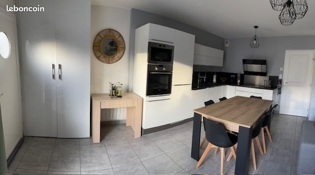 Appartement à vendre, 69m², Saint-Bonnet-de-Mure