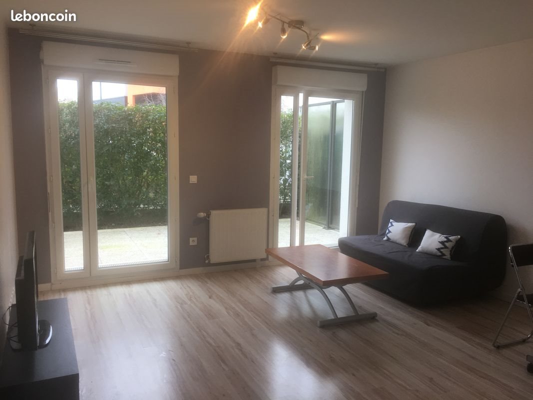 Appartement à louer, 41m², Cergy