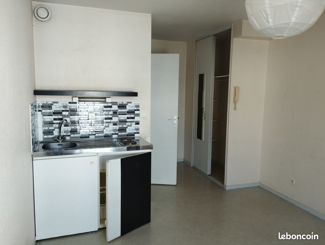 Appartement à louer, 18m², Nantes