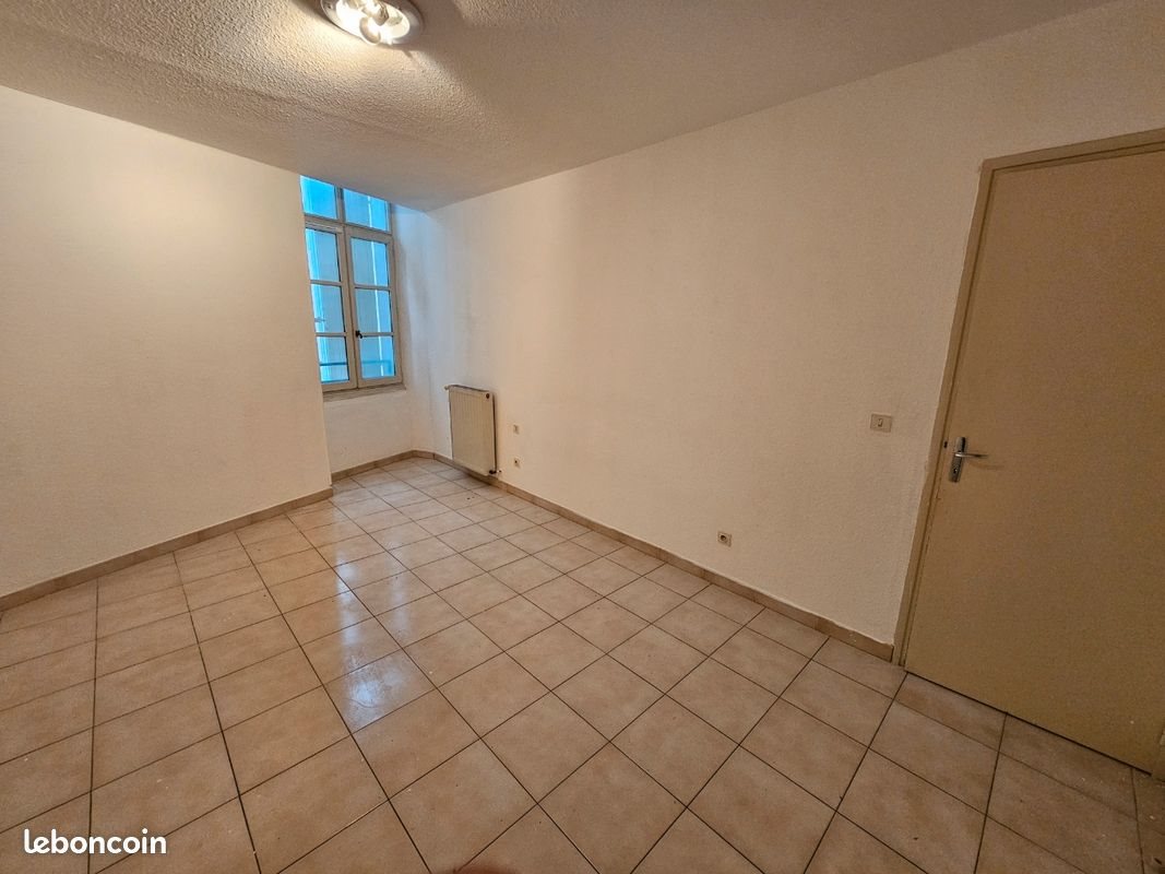 Appartement à louer, 66m², Alès