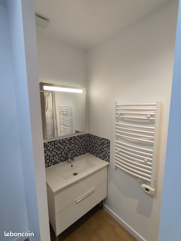 Appartement à louer, 31m², Bègles