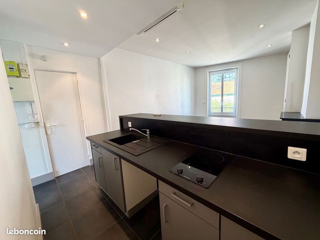 Appartement à louer, 38m², Champagne-au-Mont-d'Or
