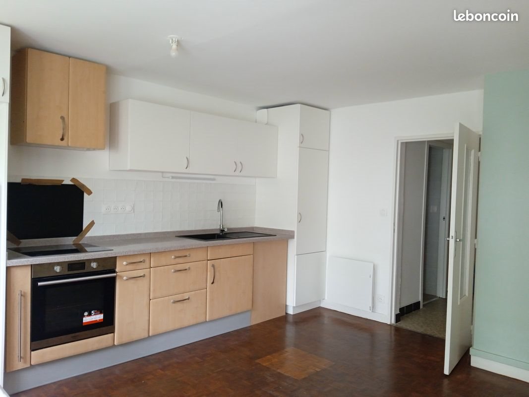 Appartement à louer, 42m², Talence