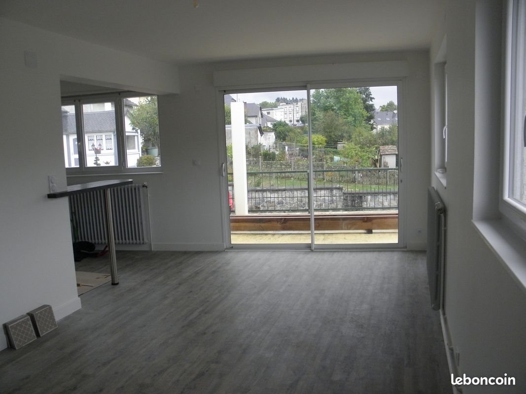 Maison à louer, 108m², Ussel