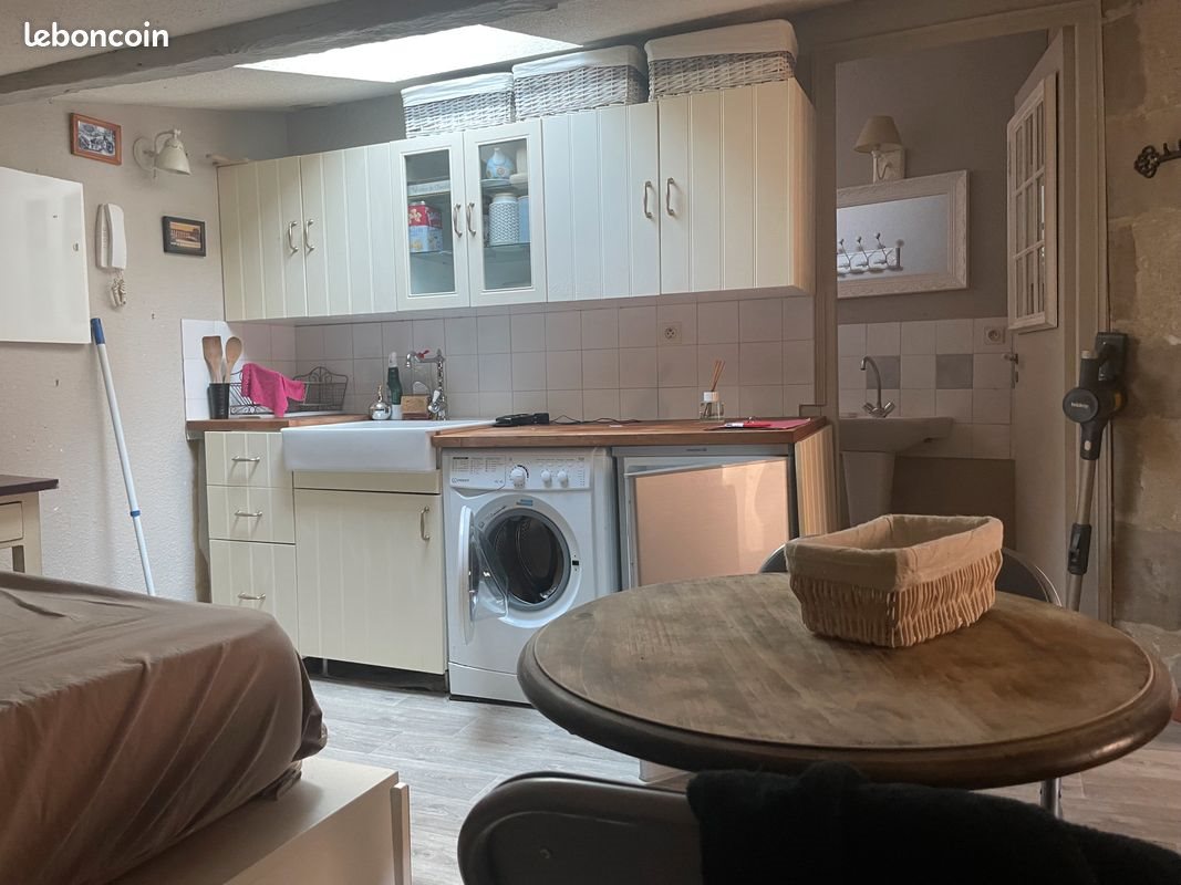 Appartement à louer, 15m², Tournon-sur-Rhône