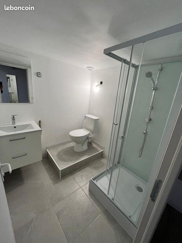 Appartement à louer, 22m², Nîmes
