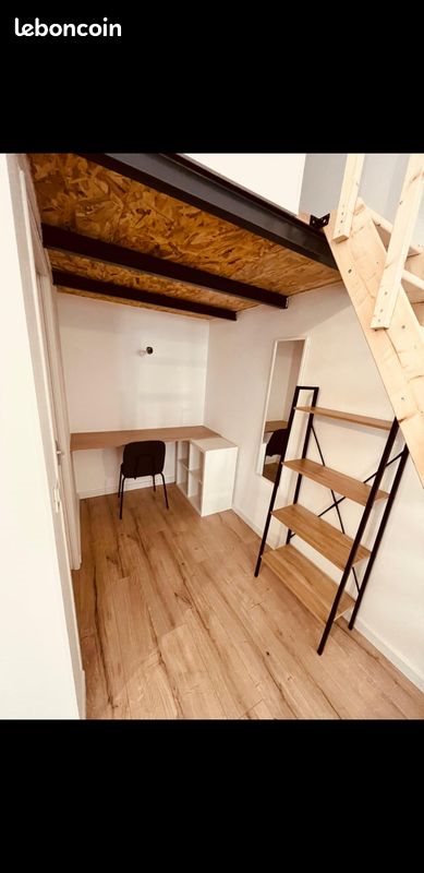 Appartement à louer, 22m², Nîmes