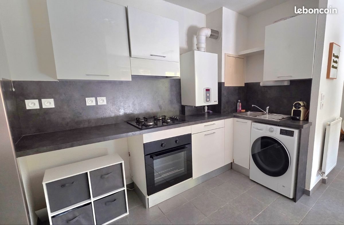 Appartement à louer, 48m², Nîmes