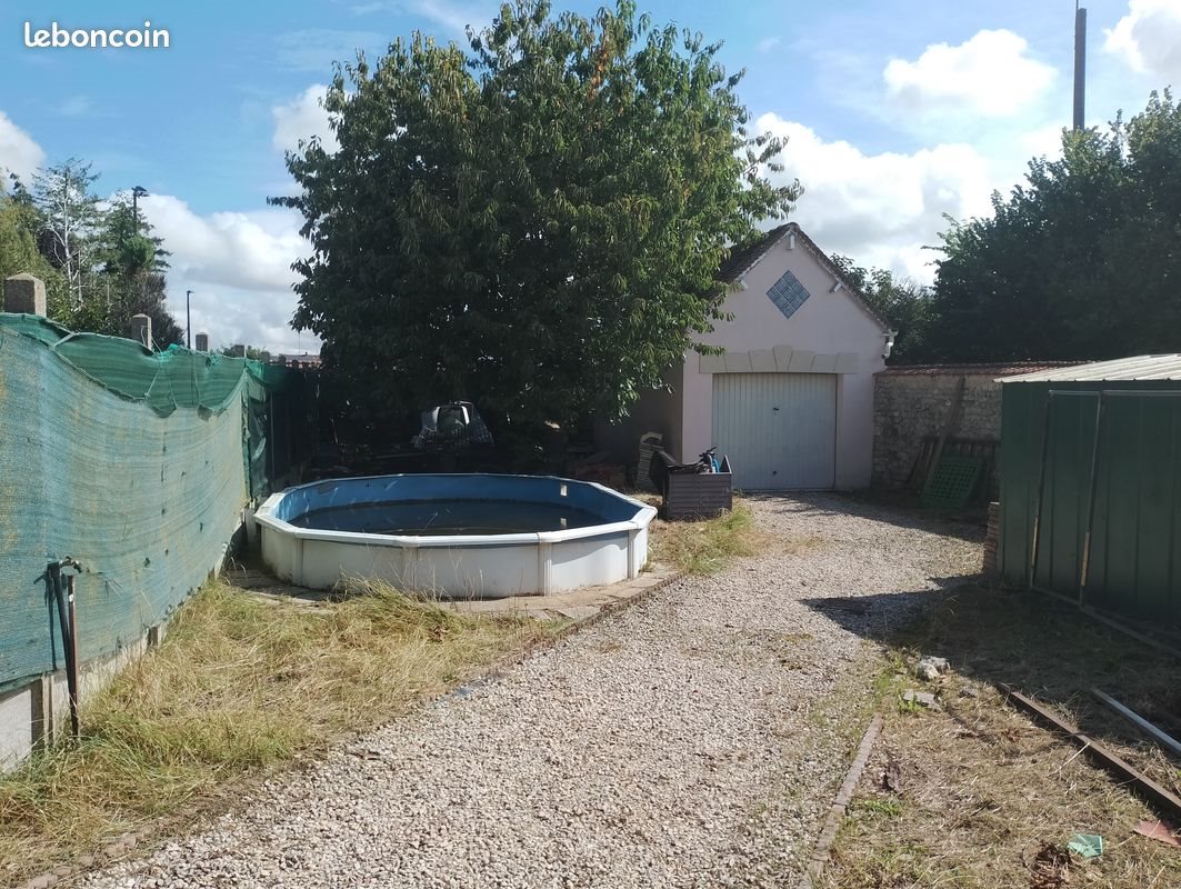 Maison à louer, 160m², Angerville