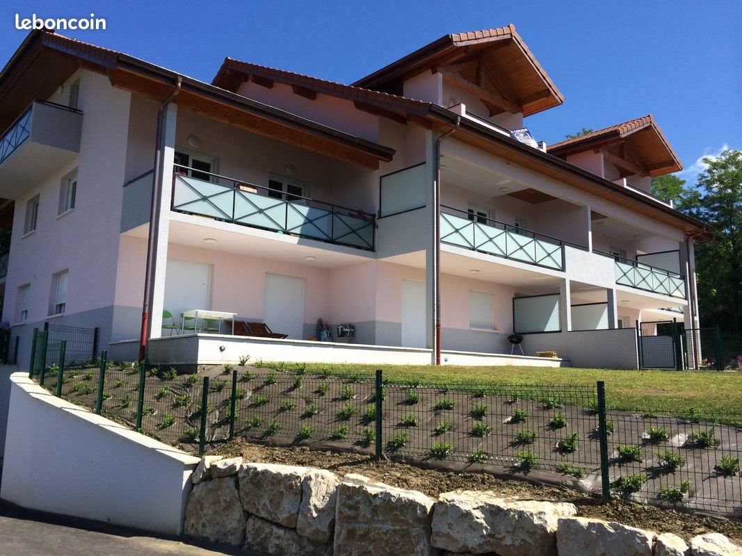 Appartement à louer, 50m², Cranves-Sales