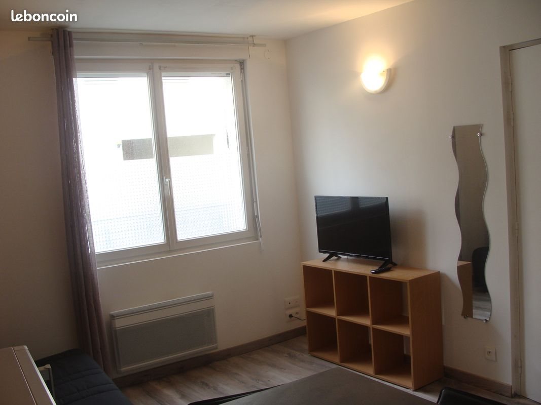 Appartement à louer, 19m², Niort