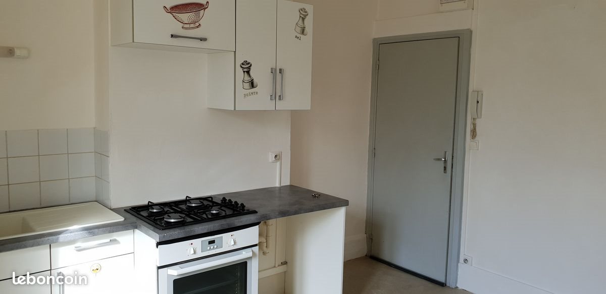 Appartement à louer, 52m², Charleville-Mézières