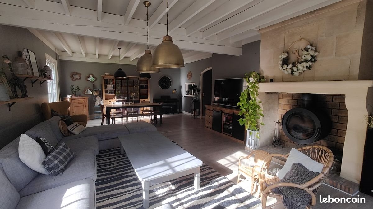 Maison à vendre, 240m², Tizac-de-Lapouyade
