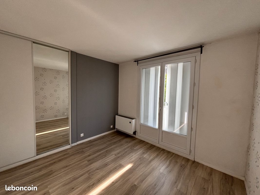 Appartement à louer, 69m², Bruges