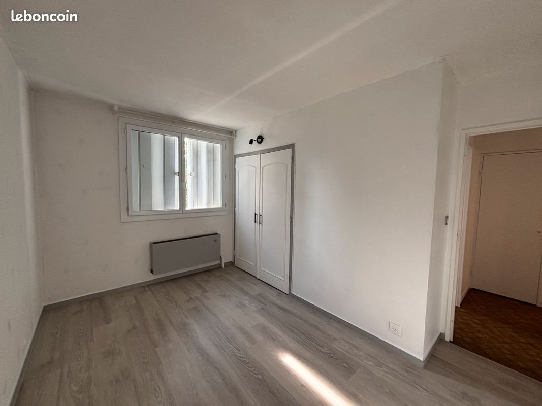 Appartement à louer, 69m², Bruges