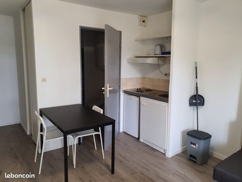 Appartement à louer, 19m², Vannes