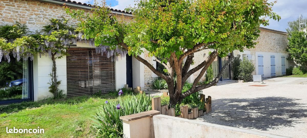 Maison à vendre, 240m², Ecoyeux
