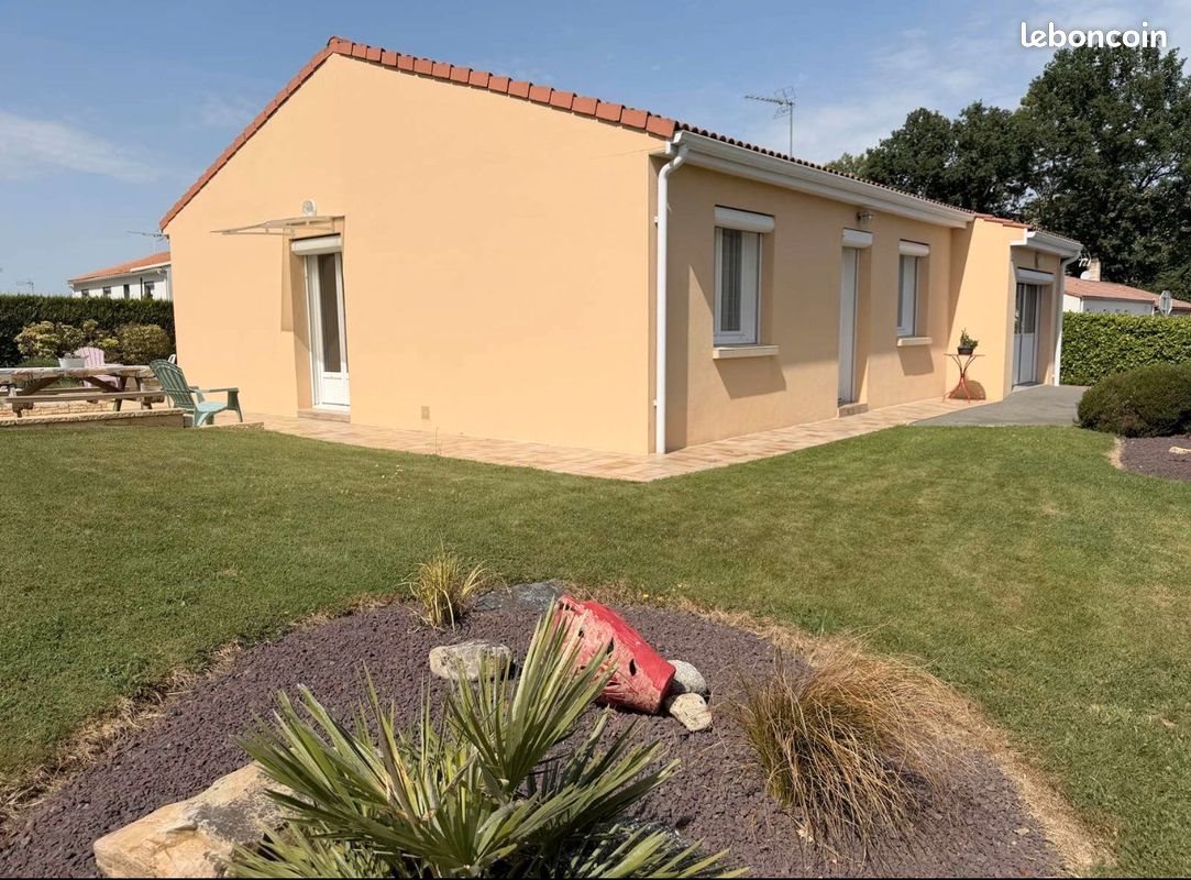 Maison à louer, 82m², La Châtaigneraie