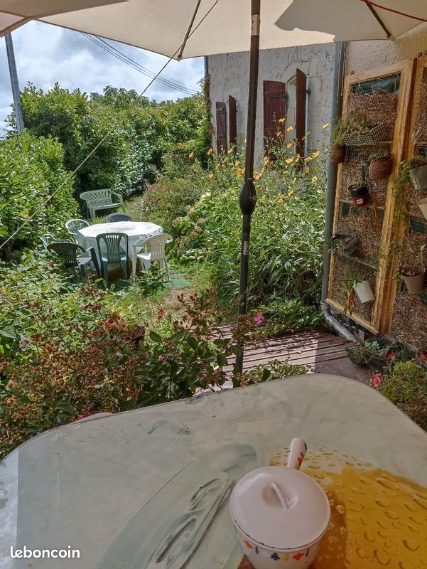 Maison à louer, 77m², Grignols