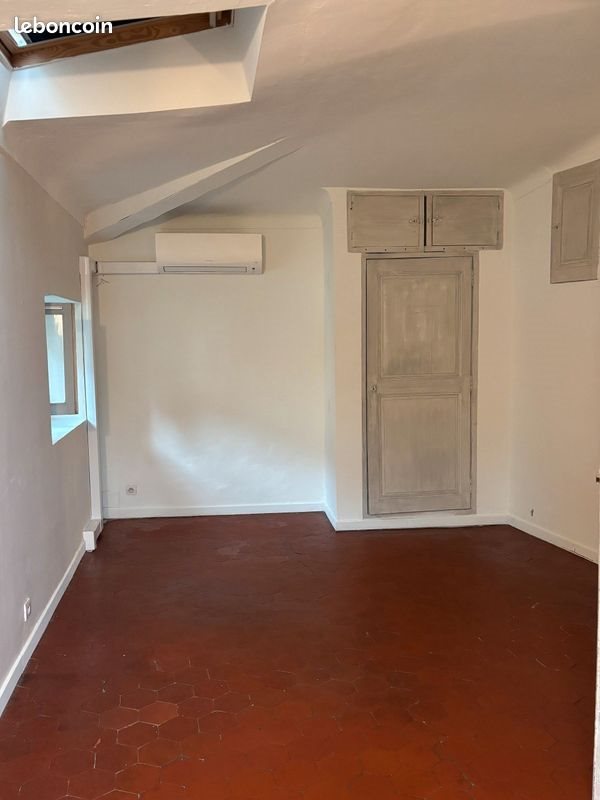 Maison à louer, 70m², Grasse