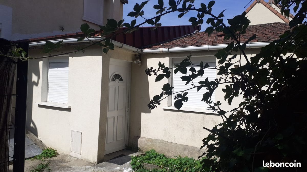Appartement à louer, 25m², Mantes-la-Ville