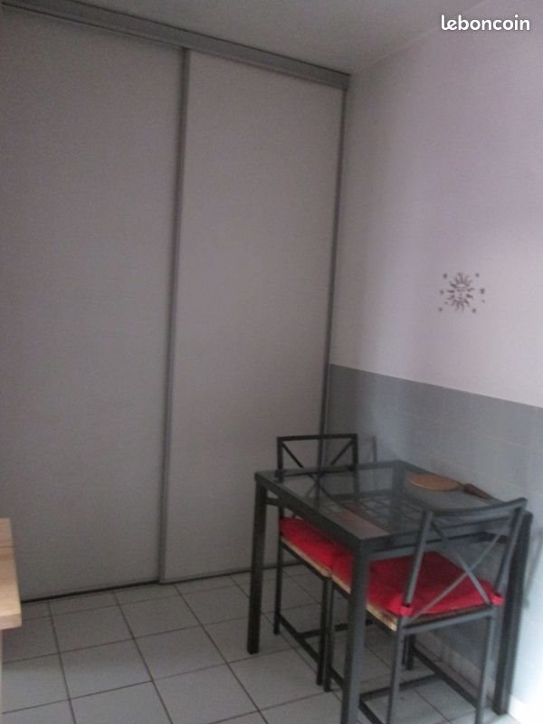 Appartement à louer, 20m², Saint-Etienne