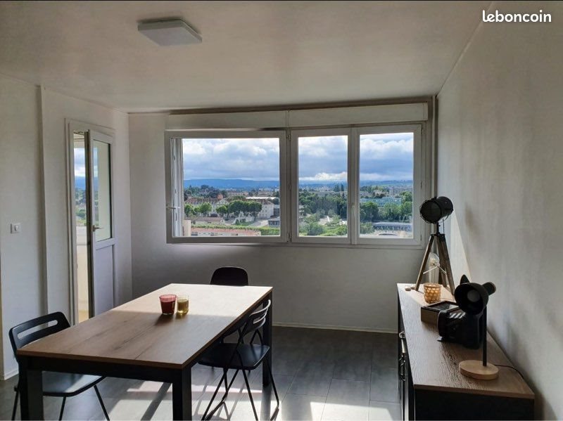 Appartement à louer, 100m², Mâcon