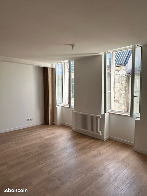 Appartement à louer, 85m², Saint-Jean-d'Angély