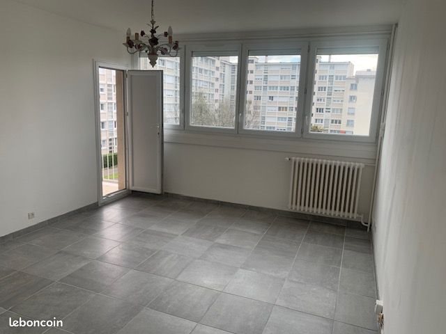 Appartement à louer, 1m², La Talaudière