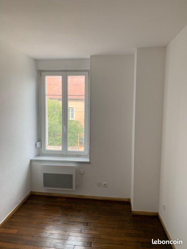 Appartement à louer, 70m², Buzy-Darmont