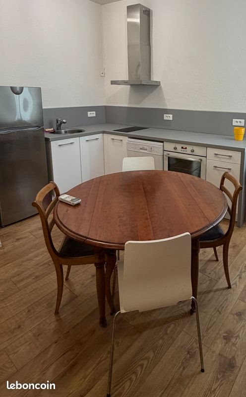 Appartement à louer, 43m², Nîmes