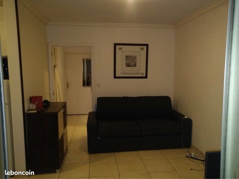 Appartement à louer, 27m², Antibes