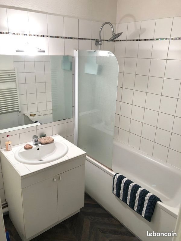Appartement à louer, 46m², Aurillac