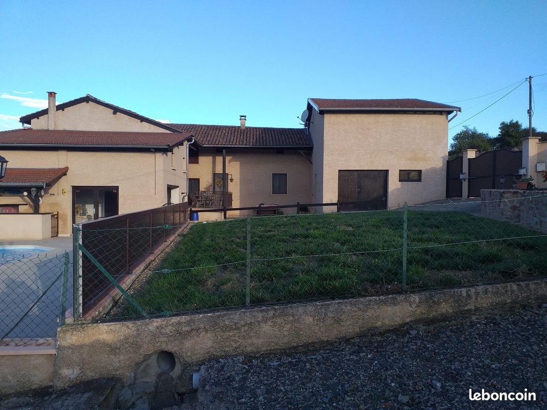 Maison à vendre, 110m², Brussieu