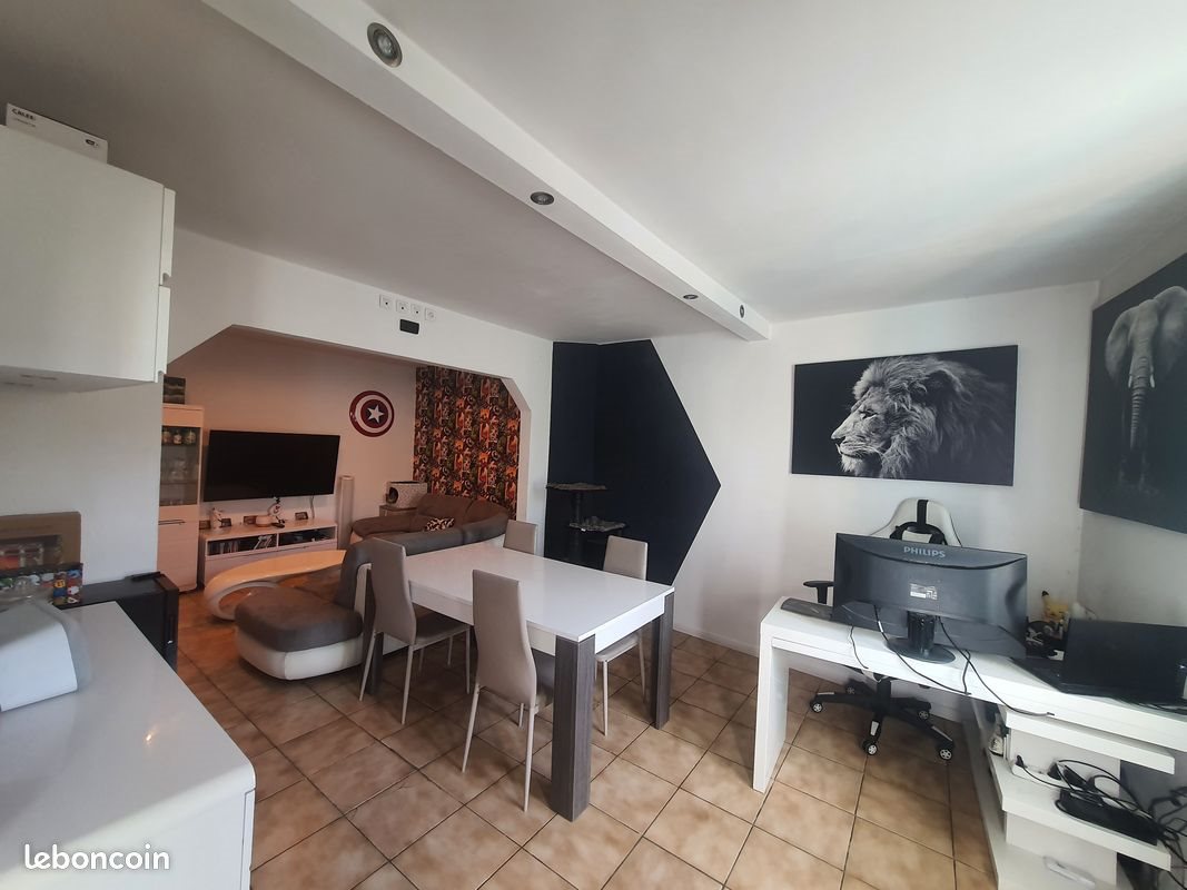 Appartement à louer, 67m², Uchaud