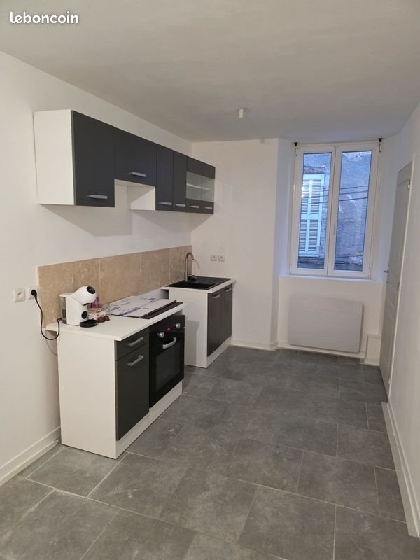 Appartement à louer, 70m², Tourves