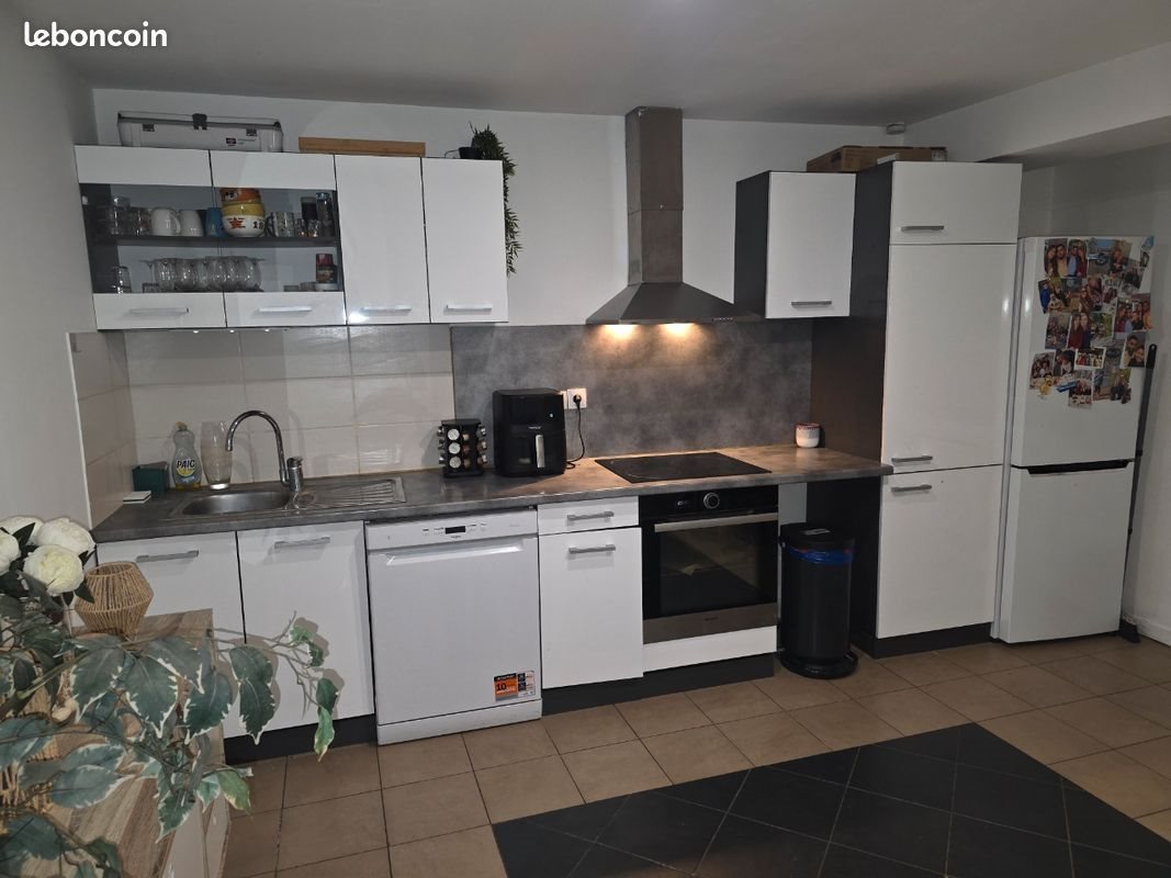 Appartement à louer, 50m², Taluyers