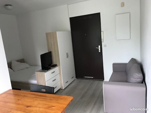 Appartement à louer, 19m², Billère