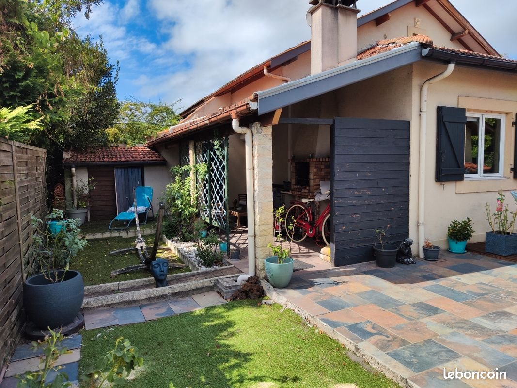 Maison à louer, 85m², Parentis-en-Born
