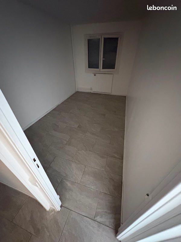 Appartement à louer, 80m², Saint-Etienne