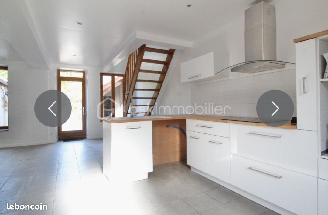 Maison à louer, 105m², Charny