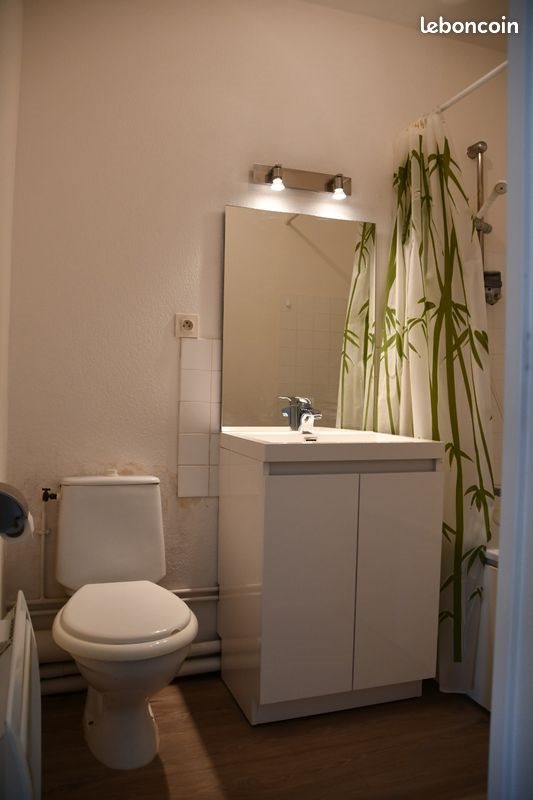 Appartement à louer, 25m², Niort