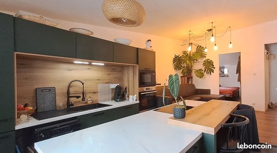 Appartement à louer, 45m², Lodève